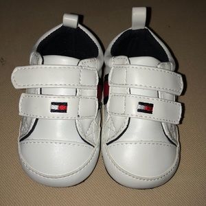 Tommy Hilfiger - baby shoe